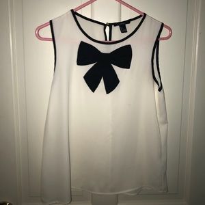 Classy shirt with black bow tie design🖤